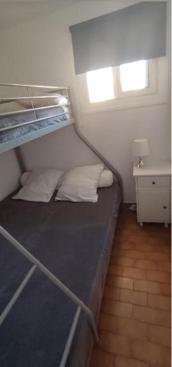 גרואיסאן Appartement T2 Avec Piscine, Proche De La Plage Et Du Port מראה חיצוני תמונה