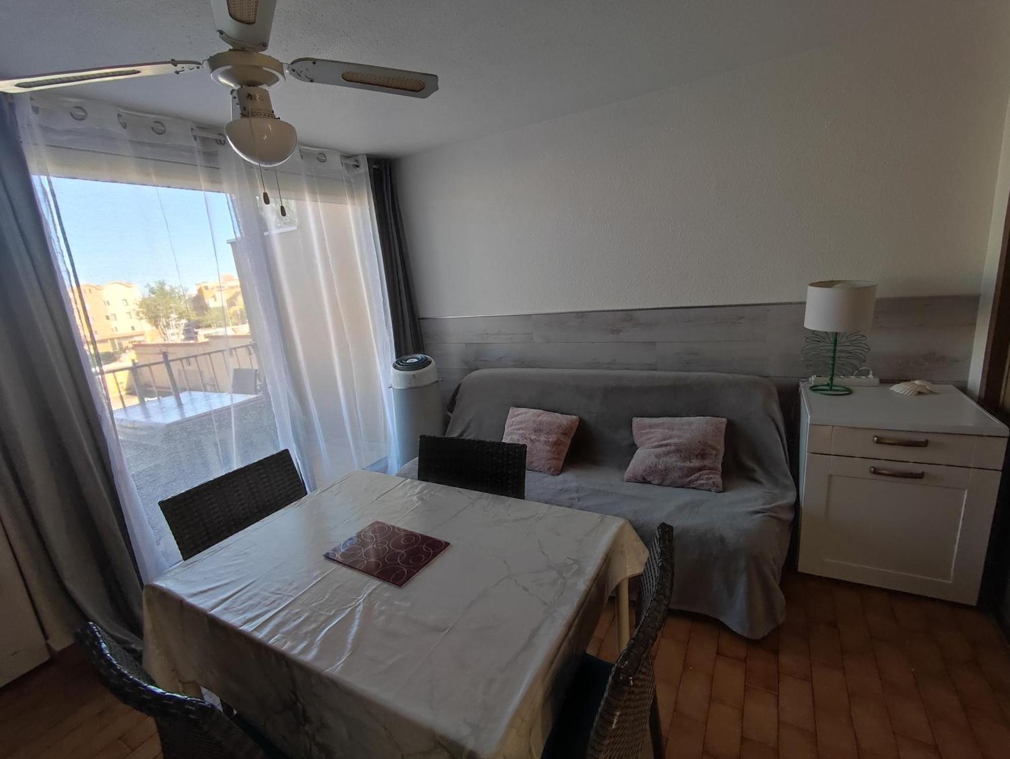 גרואיסאן Appartement T2 Avec Piscine, Proche De La Plage Et Du Port מראה חיצוני תמונה